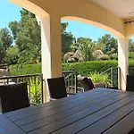 Jasmina Villa